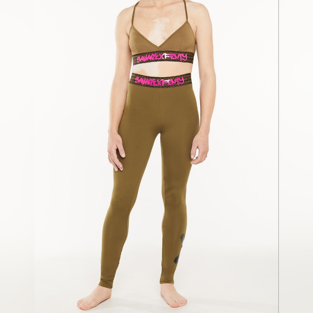 Savage x Fenty olive green leggings Sz M